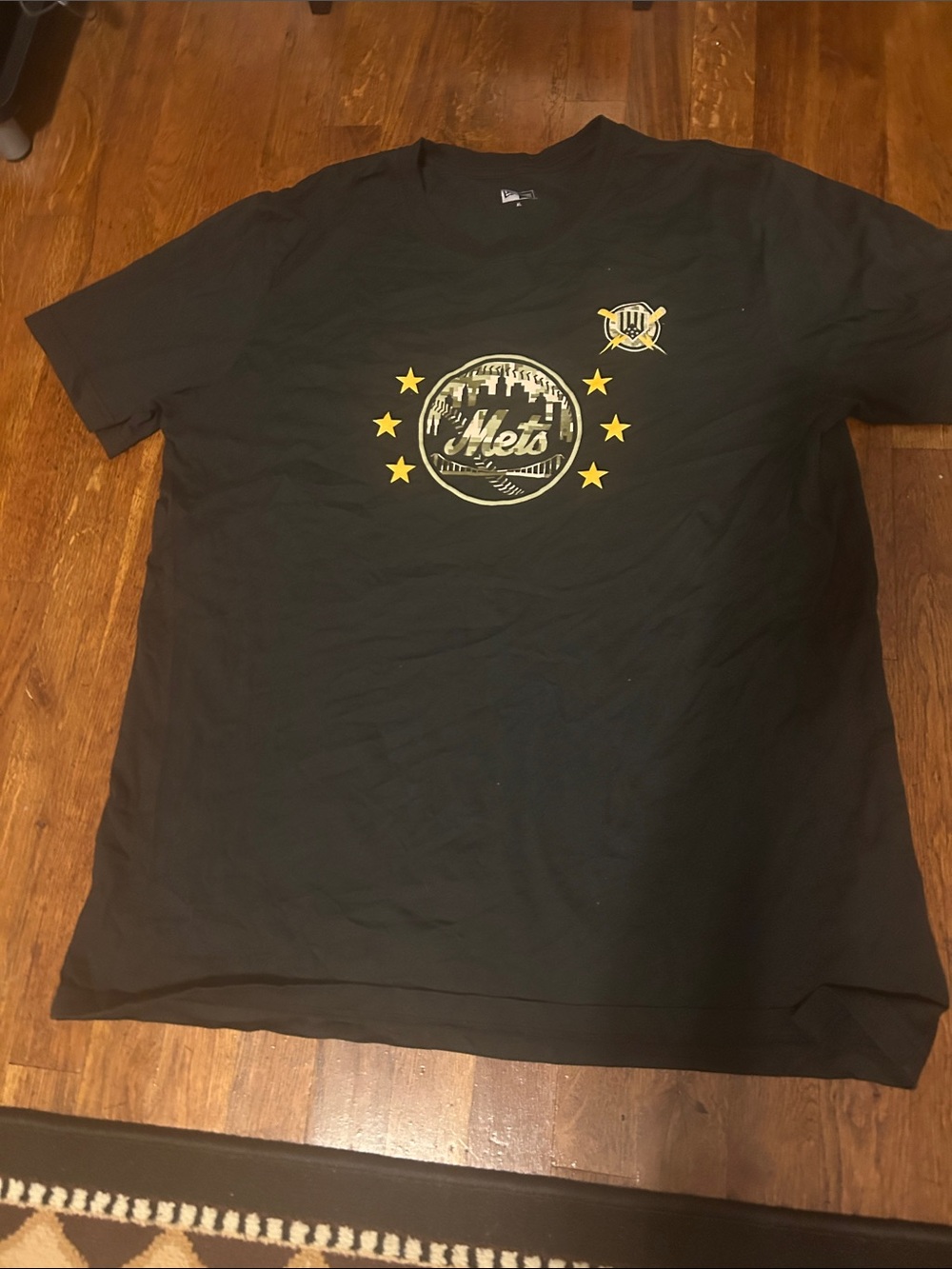 New Era NY Mets black Tee shirt